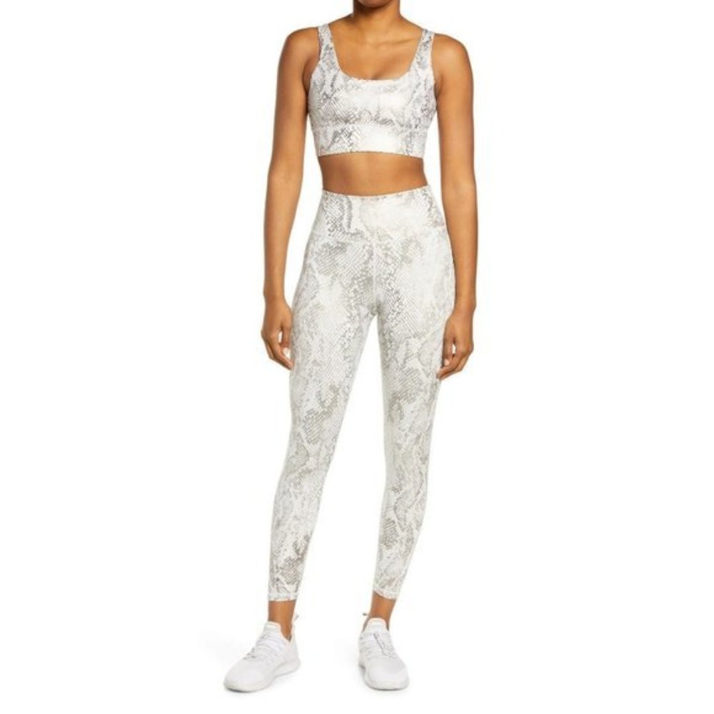 IVL COLLECTIVE Metallic Active High Waist Leggings - 6